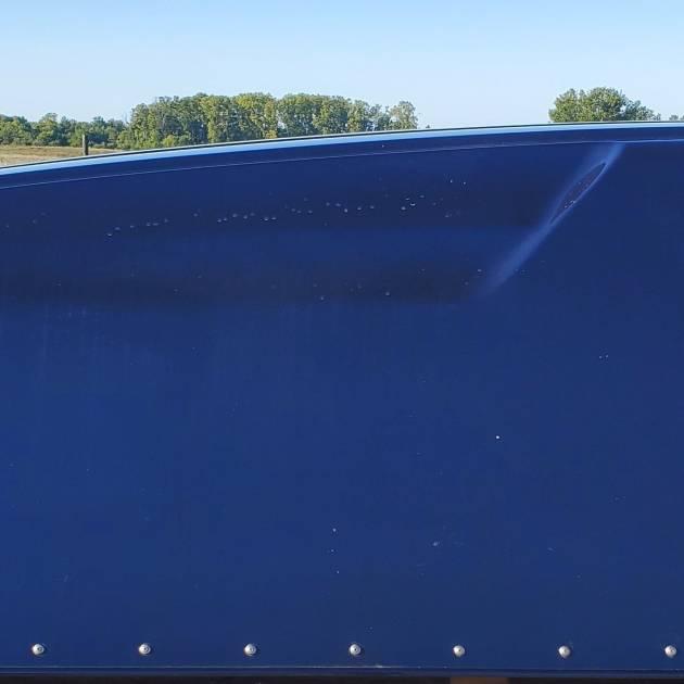 ARE Used TW-Series 8' Fiberglass Truck Cap Topper for 07-13 Chevy (11C)