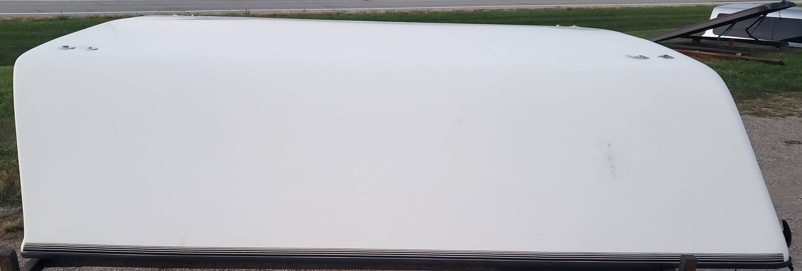 Range Rider Used 6.5' Fiberglass Cab High Truck Cap Topper for 09-14 Ford F-150 (EZ12C)