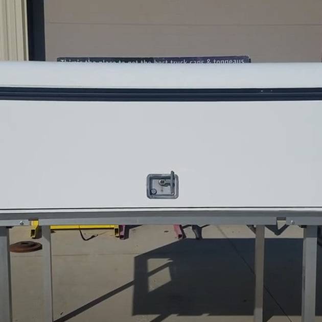 Used 7' ARE DCU Aluminum Cab High Truck Cap Topper for 94-04 Chevy S10/S15 (EZTrailer5)