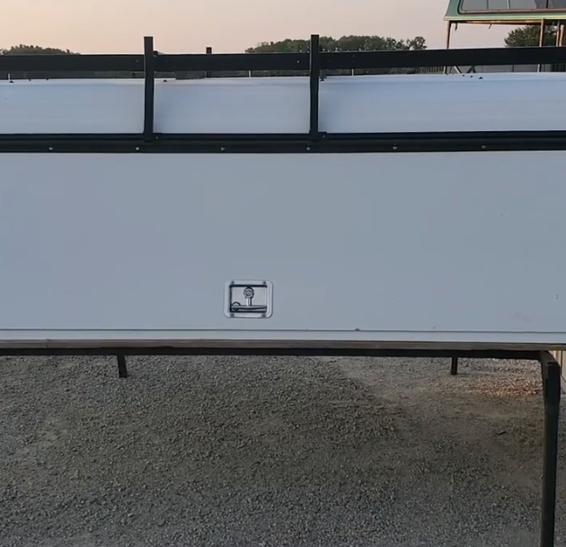 Walk around of used Century DCC 30" contractor cap unit for sale. Like new 04-14 Ford F-150 8' bed.